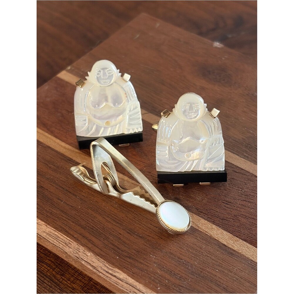 Vintage Swank Mother of Pearl /Onyx laughing Buddha cufflinks and tie tack set.